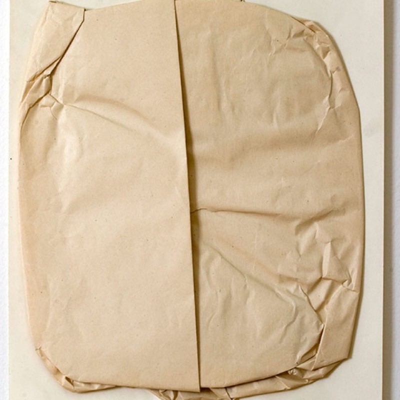 Július Koller, Umelecký futurologický objekt, 70. roky, papierový reliéf, 45x32,2 cm